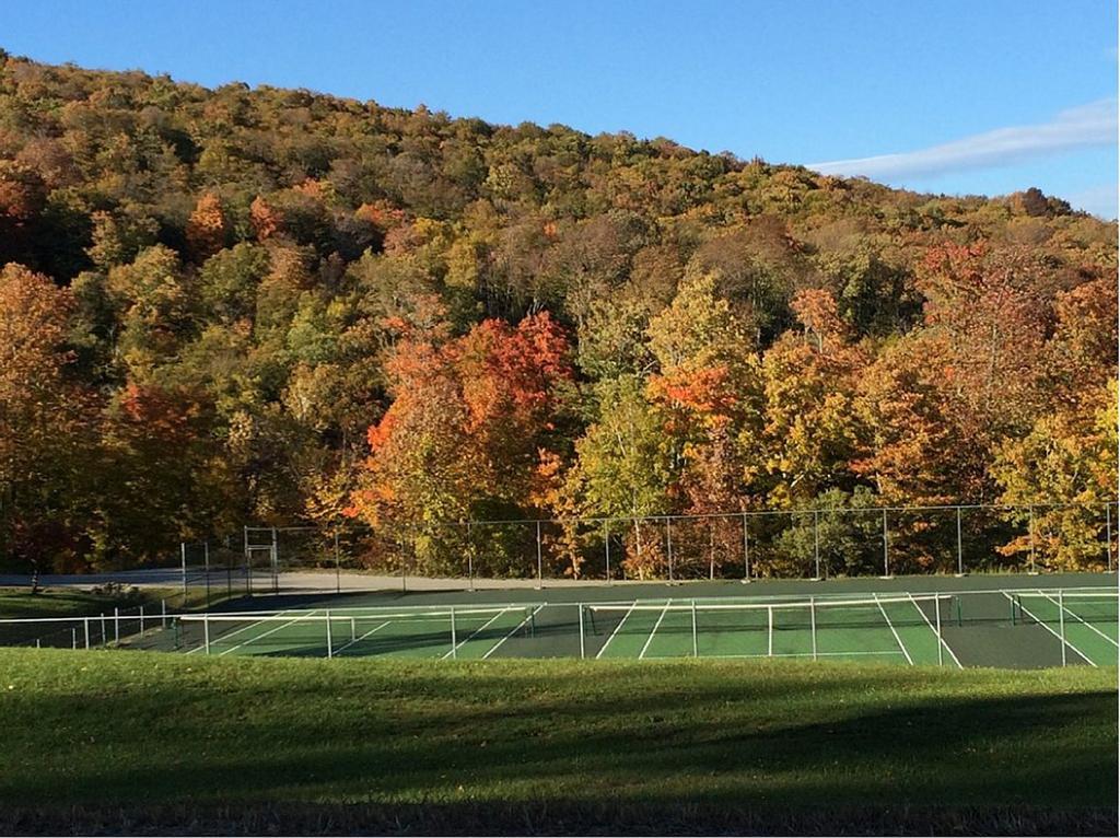 Ski In/Out Trailside Townhome Killington Esterno foto